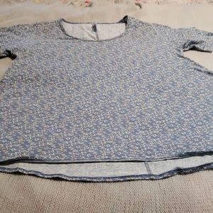 Lularoe T- shirt